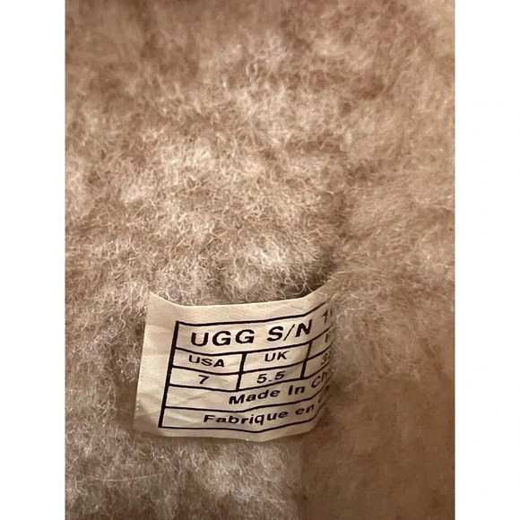 UGG | Navy Blue & Silver Reversible Sequin Classic Short Uggs - Picture 8 of 8